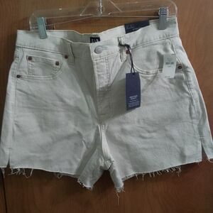 High-RiseStretch   Denim Shorts Size 12/31 - GAP Shorts New With Tags